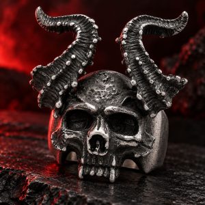 Bague Tête de Mort Cornes Noires | Acier