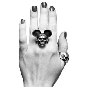 Bague Tête De Mort Et Oreilles De Mickey