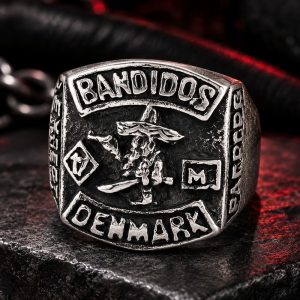 Bague Tête de Mort Bandidos Acier